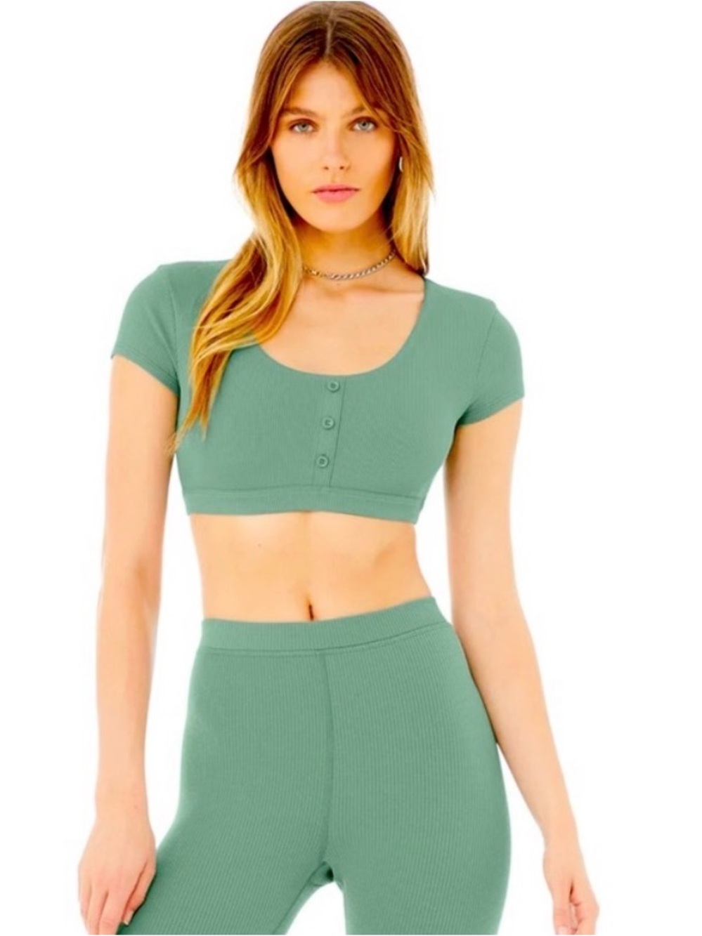 Like new Alo Ribbed Short Sleeve Crop Top in Sage Green - sz XS